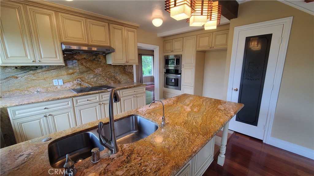2721 Broken Feather Lane