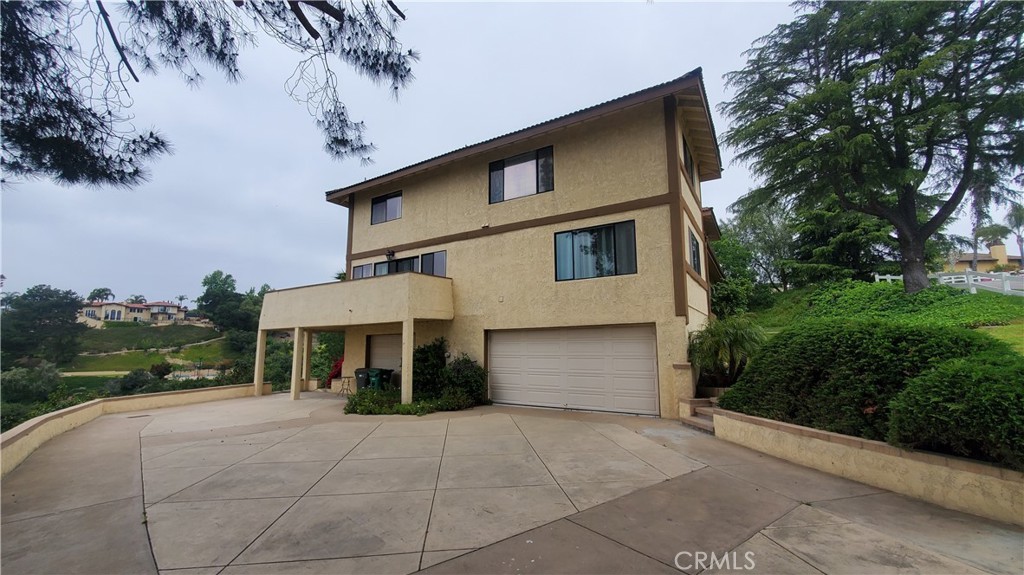 2721 Broken Feather Lane