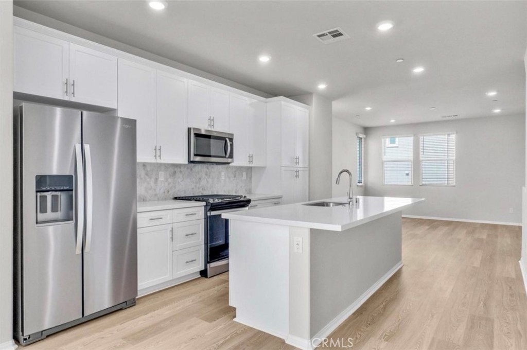 2707 Erebus Ct