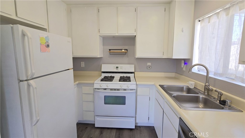 10187 Indian Summer Drive E