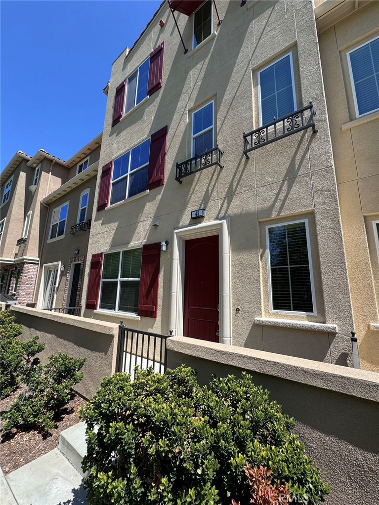 45 Aliso Ridge