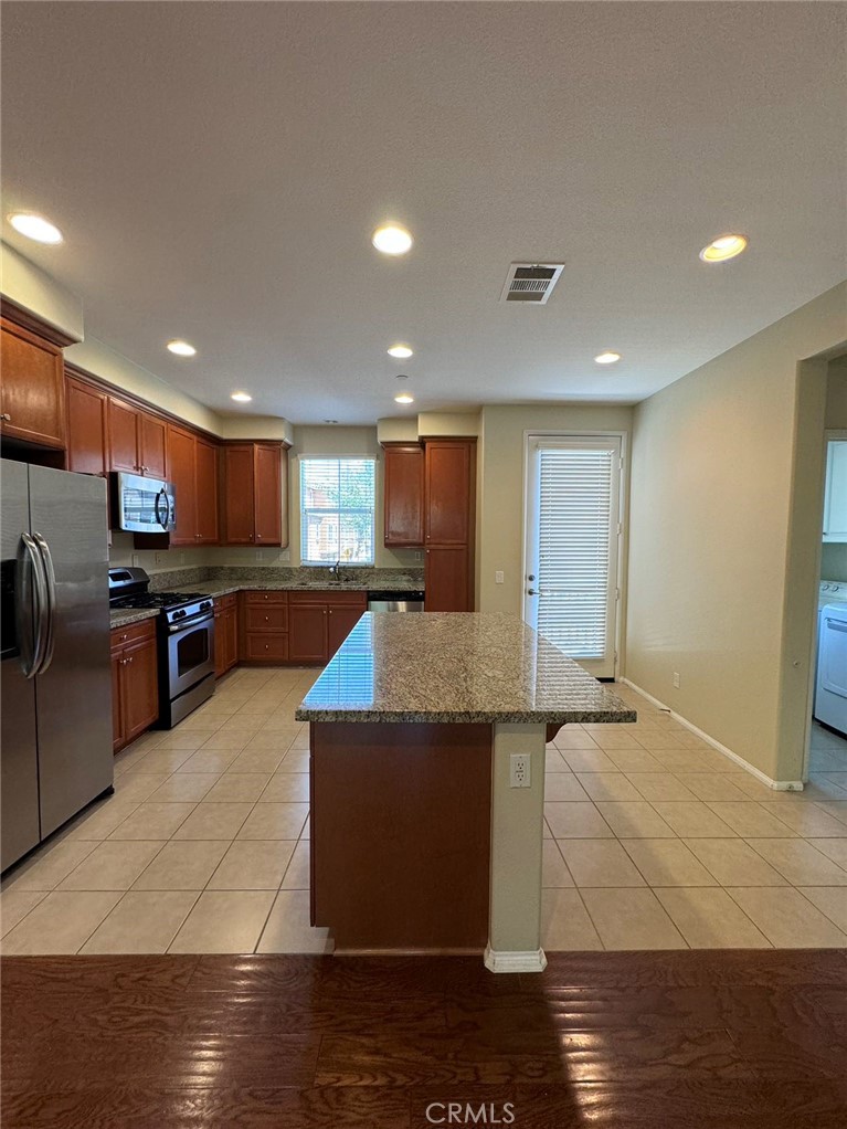 45 Aliso Ridge