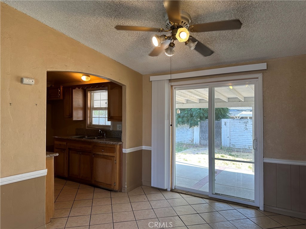 1945 Deer Creek Road
