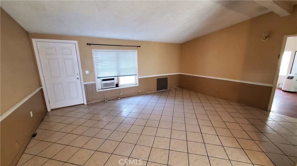 1945 Deer Creek Road