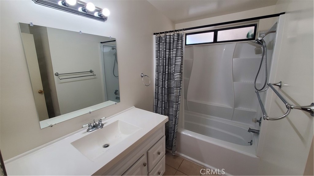 1945 Deer Creek Road