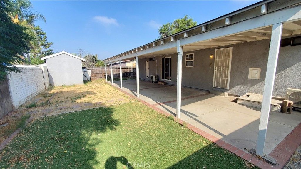 1945 Deer Creek Road