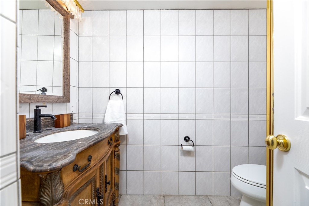 24042 Falcons View Drive