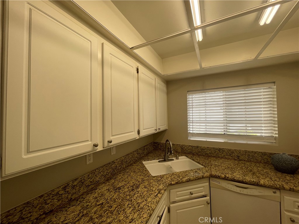 777 S Citrus Avenue 146
