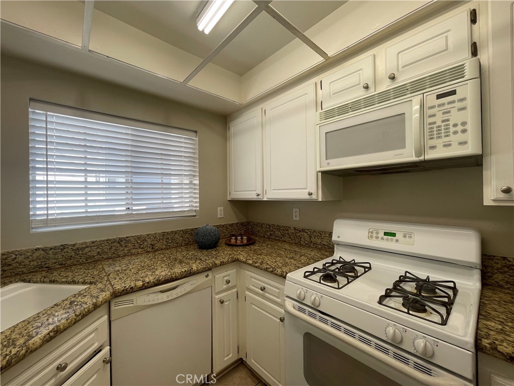 777 S Citrus Avenue 146