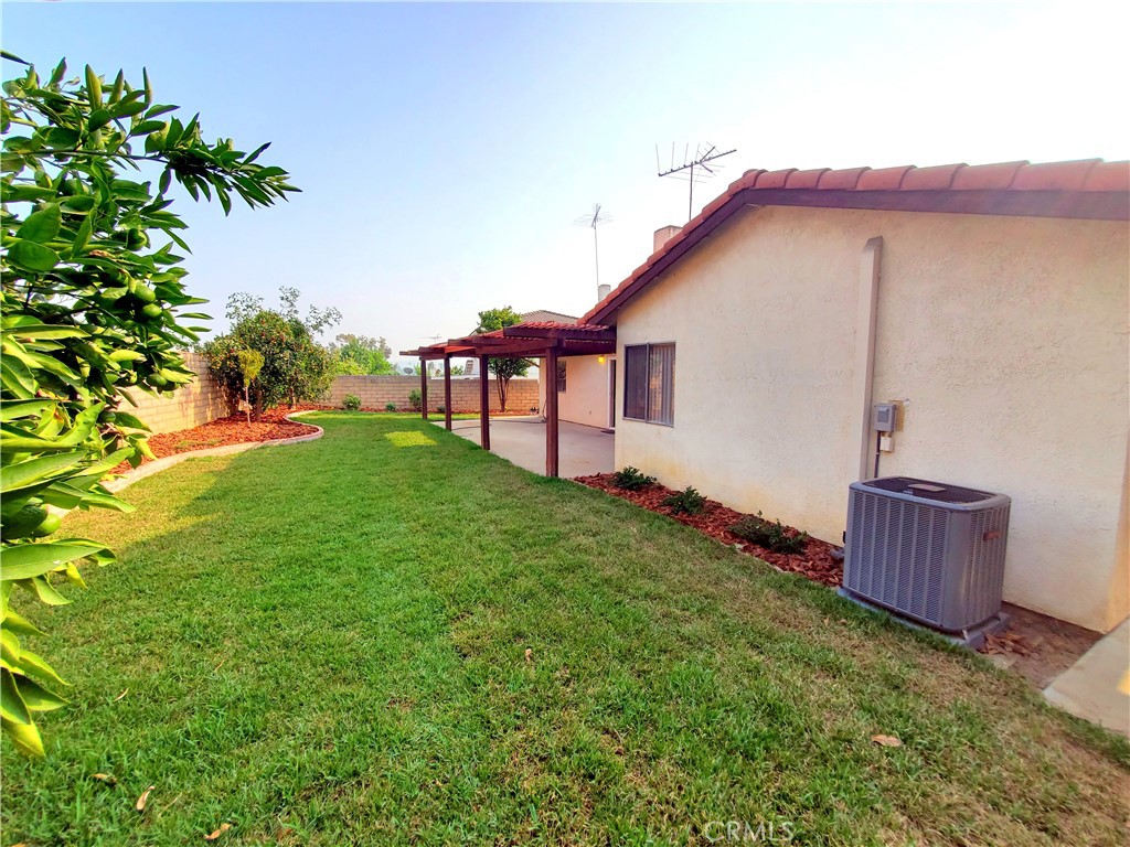 448 Avenida Presidio