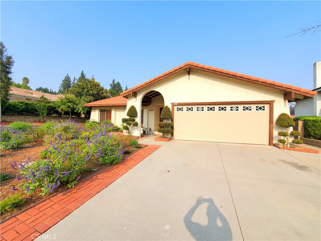 448 Avenida Presidio