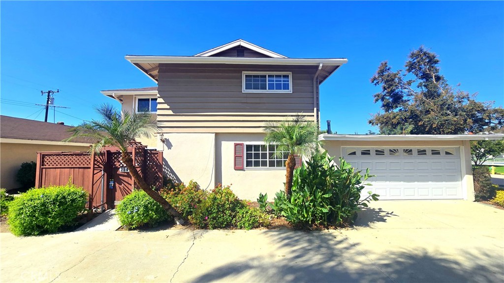 2544 College Lane