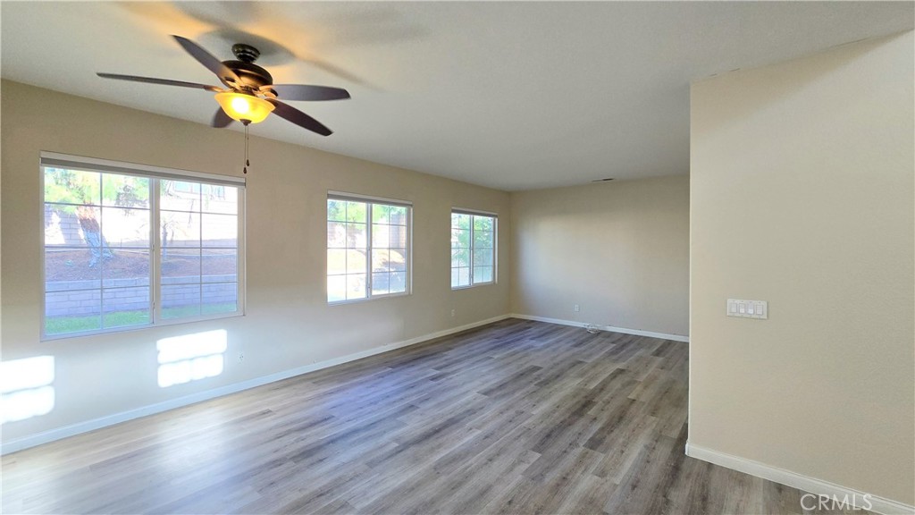 7460 Bungalow Way