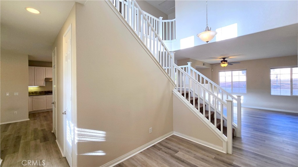7460 Bungalow Way