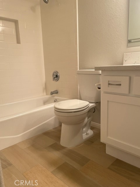 17871 Graystone Avenue 204