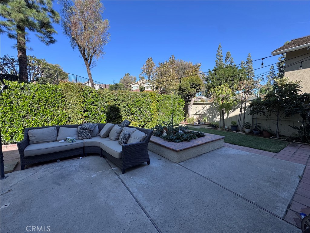 158 N Thistle Road