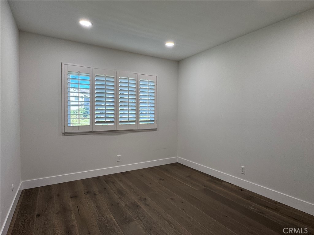 158 N Thistle Road