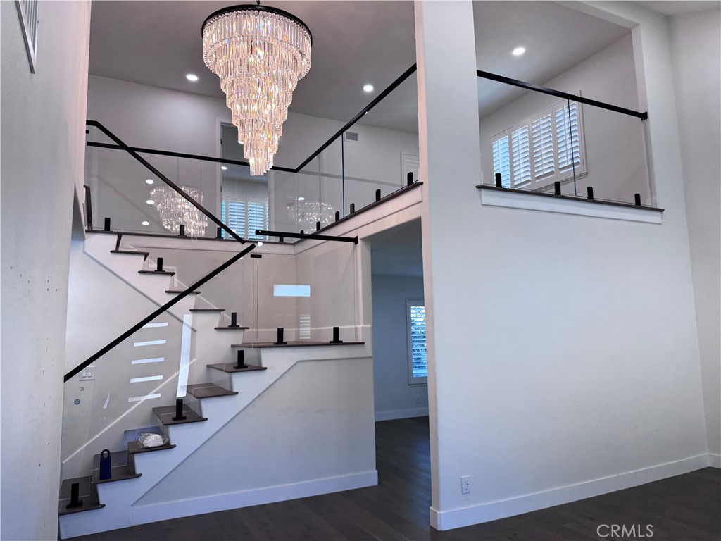 158 N Thistle Road