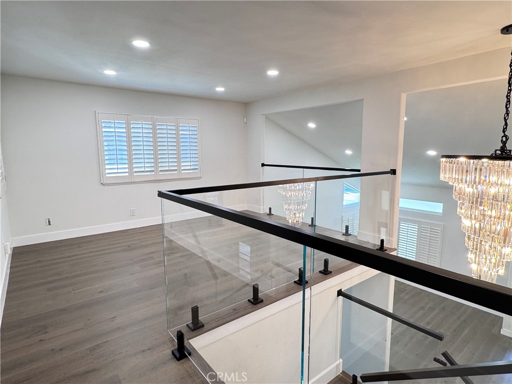 158 N Thistle Road