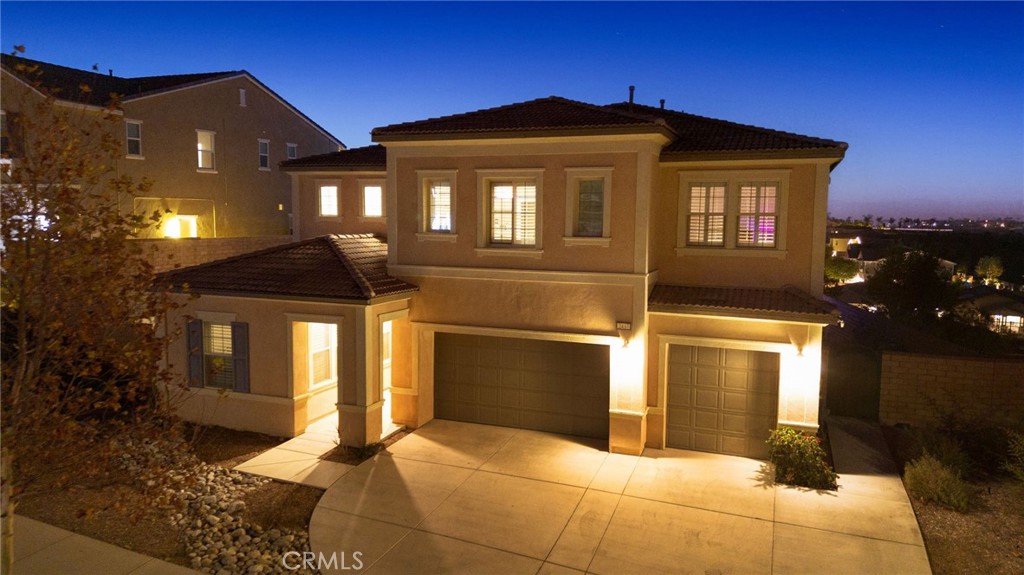 2437 Sierra Bella Drive