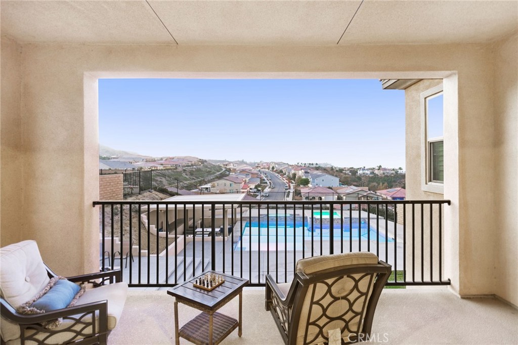 2437 Sierra Bella Drive