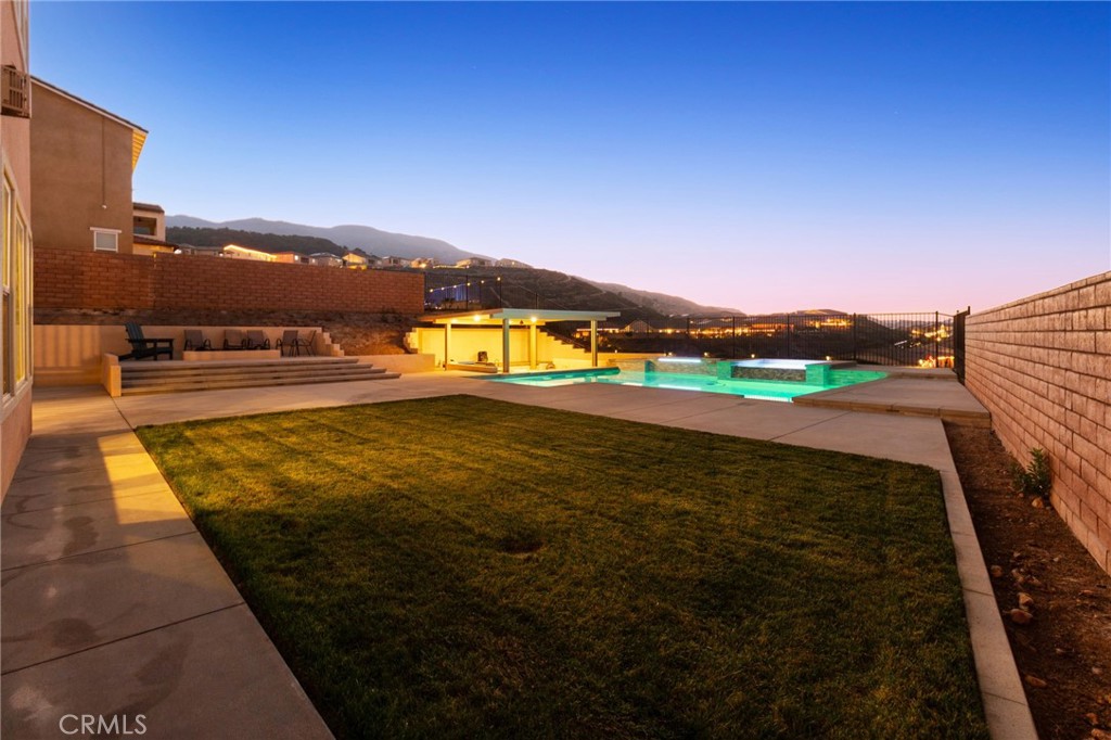 2437 Sierra Bella Drive