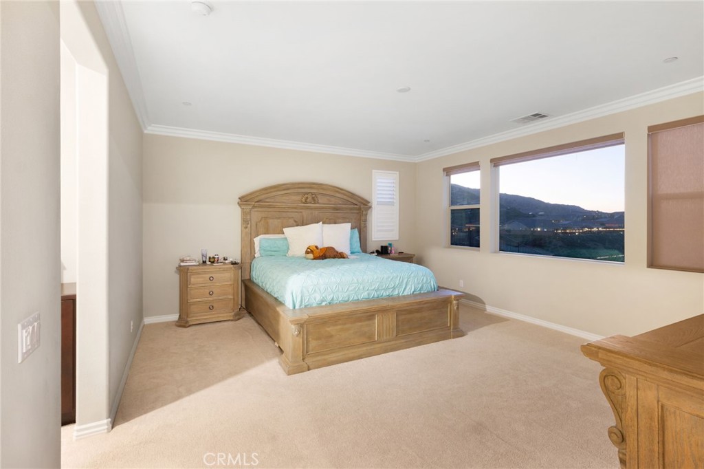 2437 Sierra Bella Drive