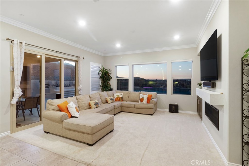 2437 Sierra Bella Drive
