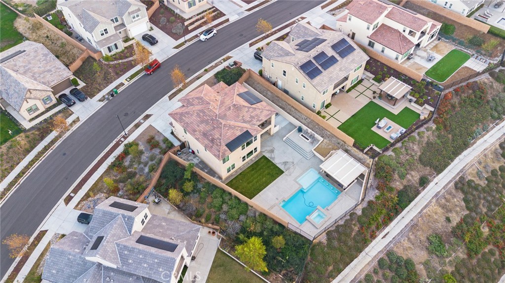 2437 Sierra Bella Drive