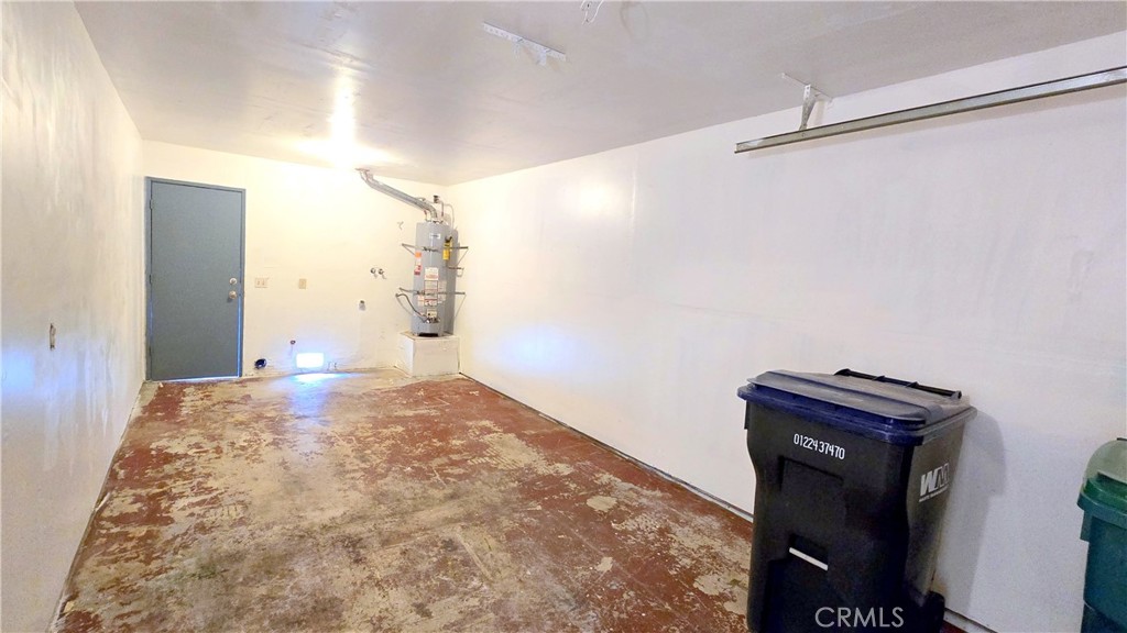 27295 El Cajon Lane
