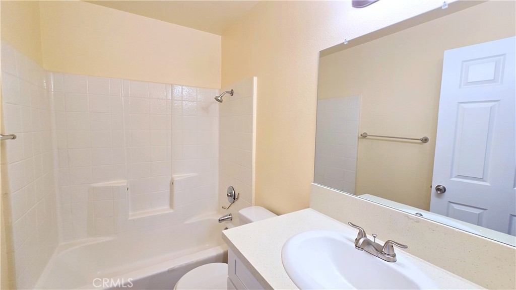 27295 El Cajon Lane