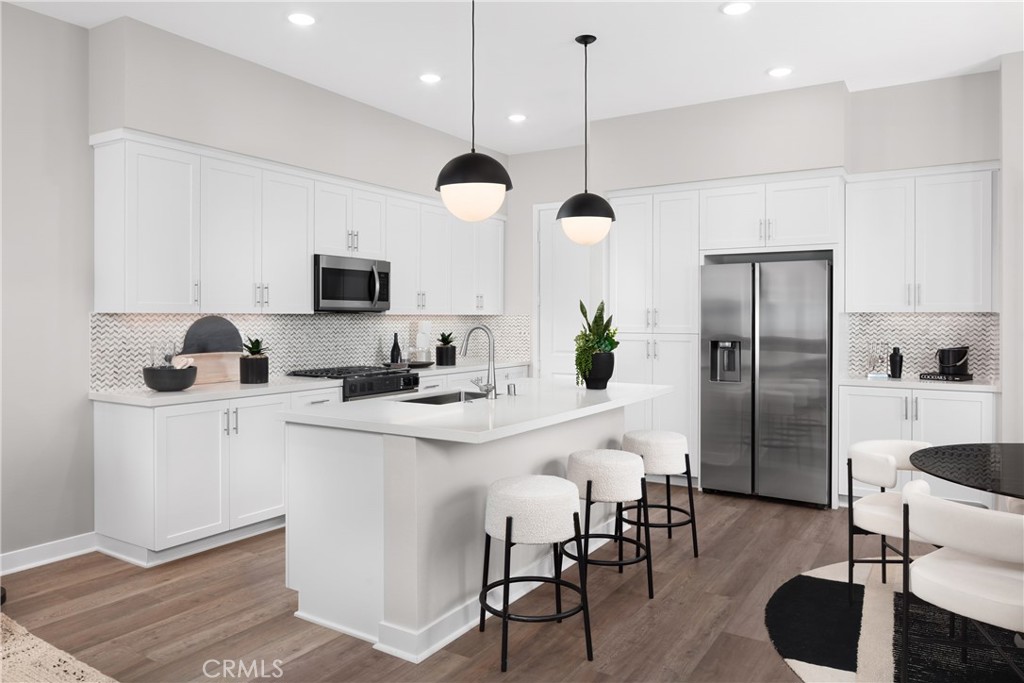 22042 Florence Circle