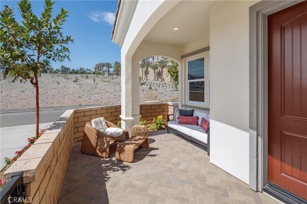 22055 Florence Circle