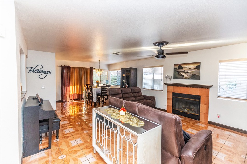 11378 Teak Lane