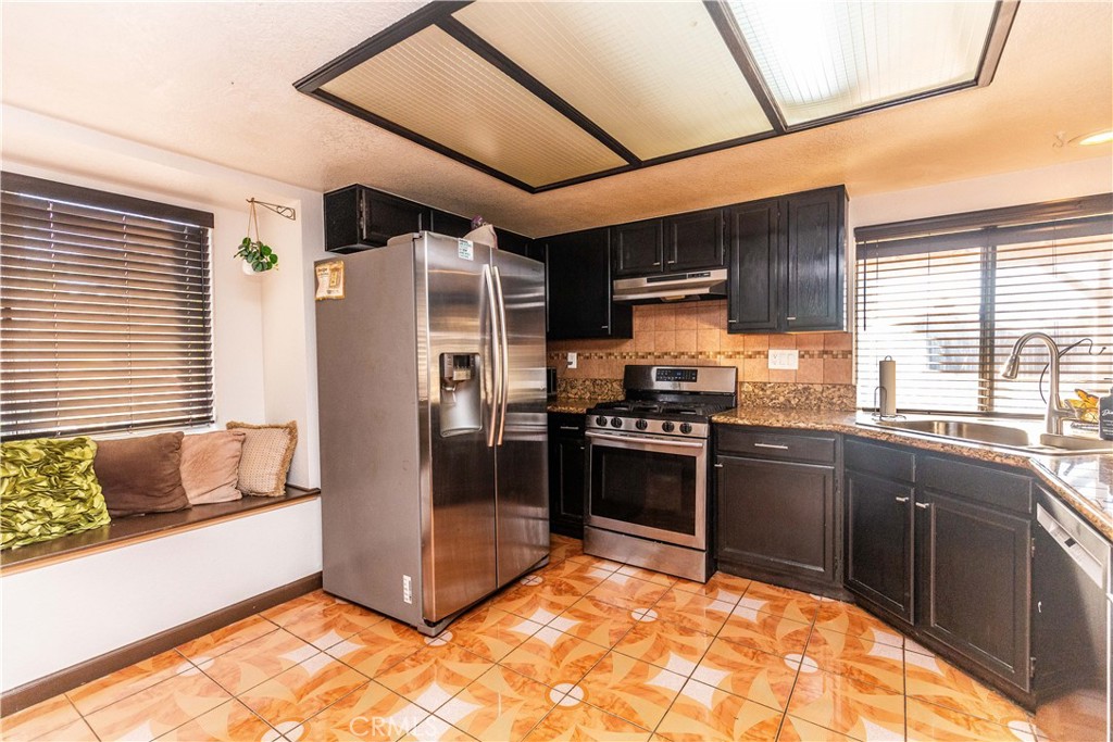11378 Teak Lane