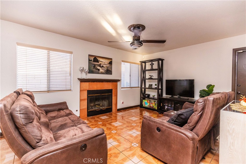 11378 Teak Lane
