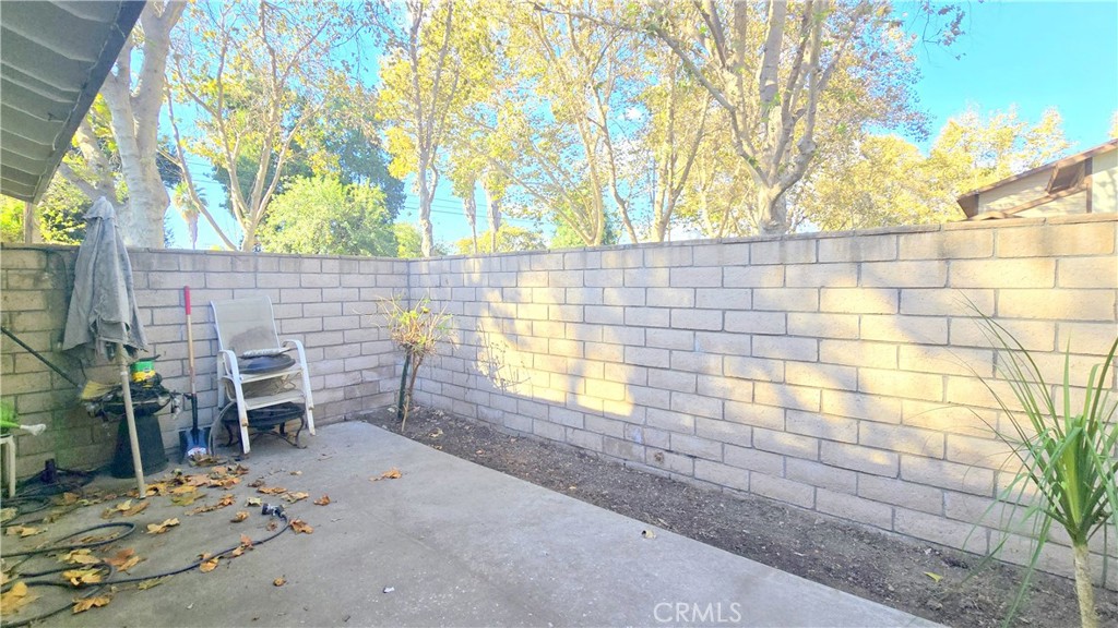 2107 S Magnolia Avenue