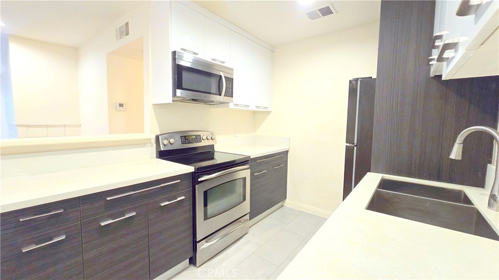 23617 Golden Springs Drive K8