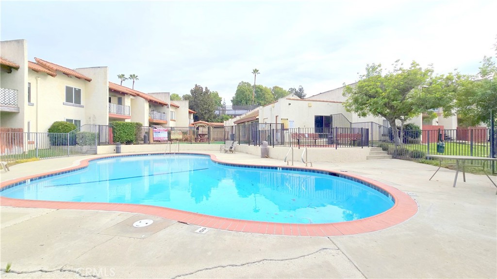 23617 Golden Springs Drive K8