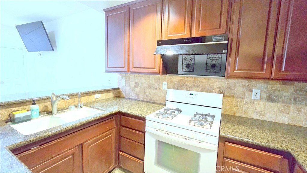 15447 Pomona Rincon Road 739