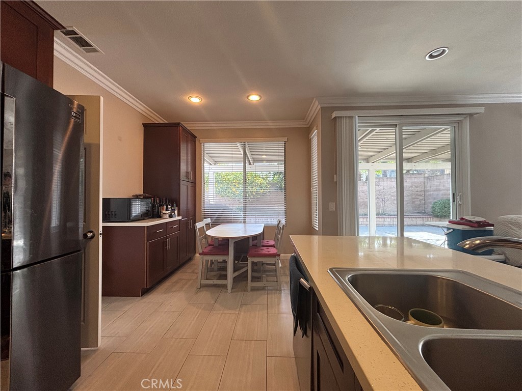 2217 Calle Bienvenida