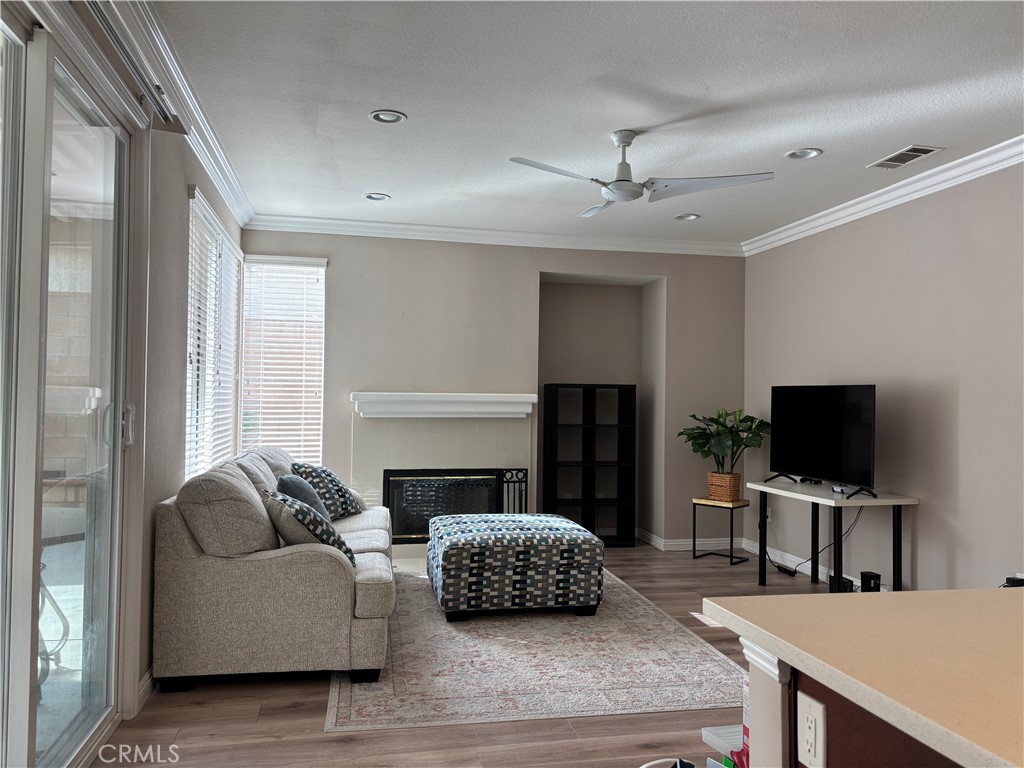 2217 Calle Bienvenida