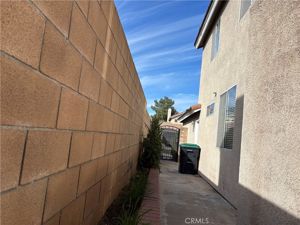 2217 Calle Bienvenida