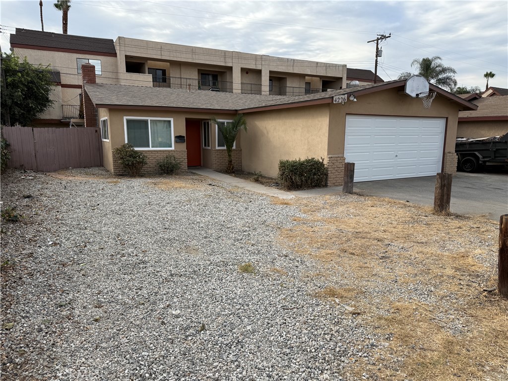 4226 La Rica Avenue