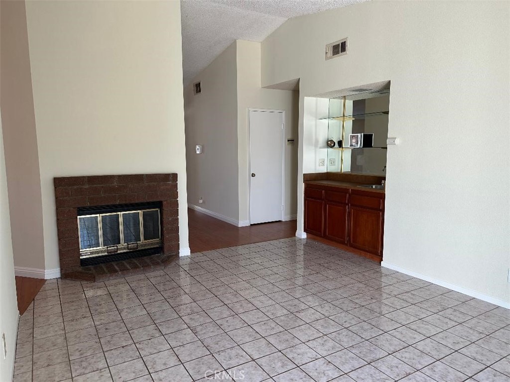 2417 Hillman Lane