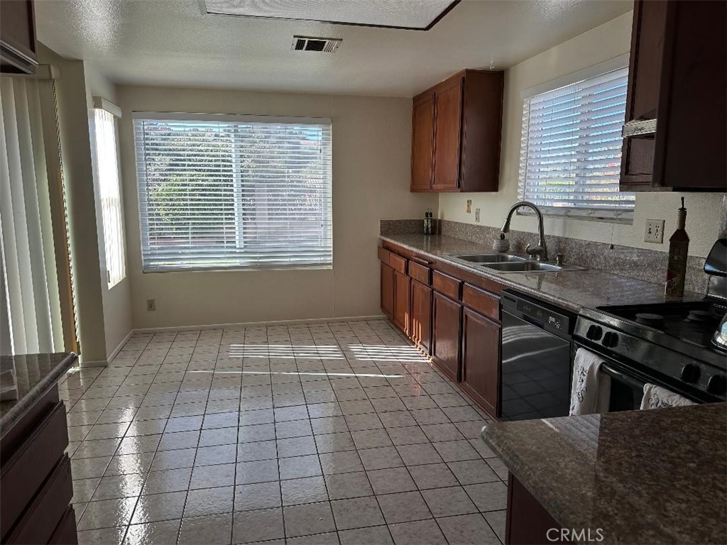 2417 Hillman Lane