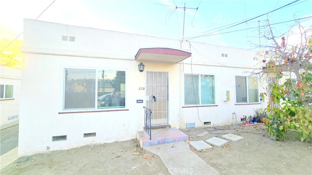 320 N Beverly Court B