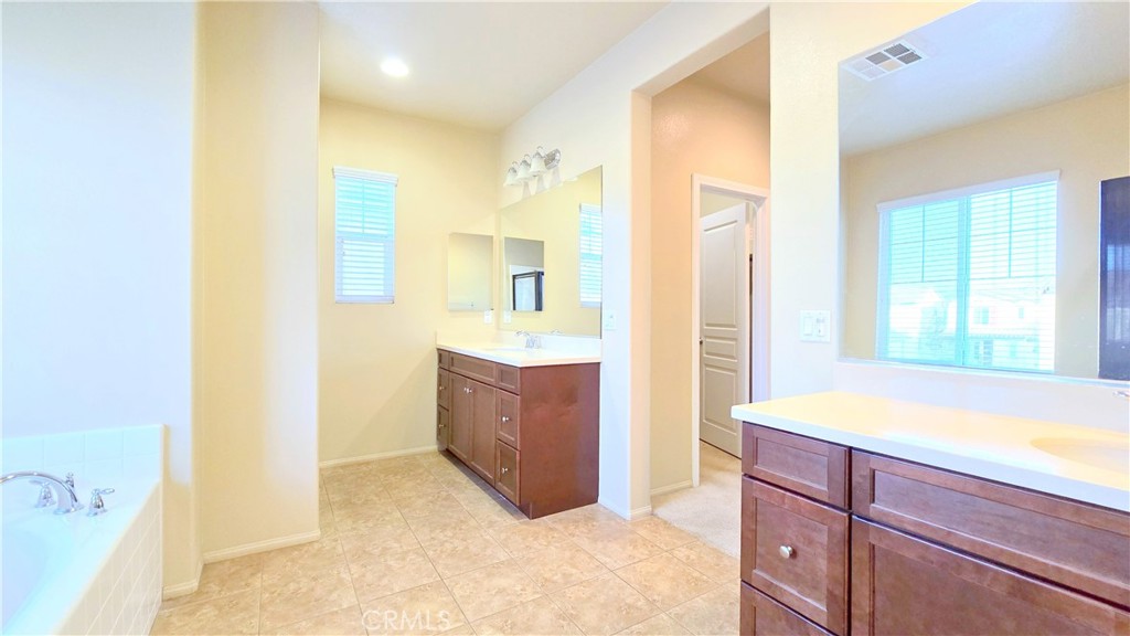 3128 E Chip Smith Way