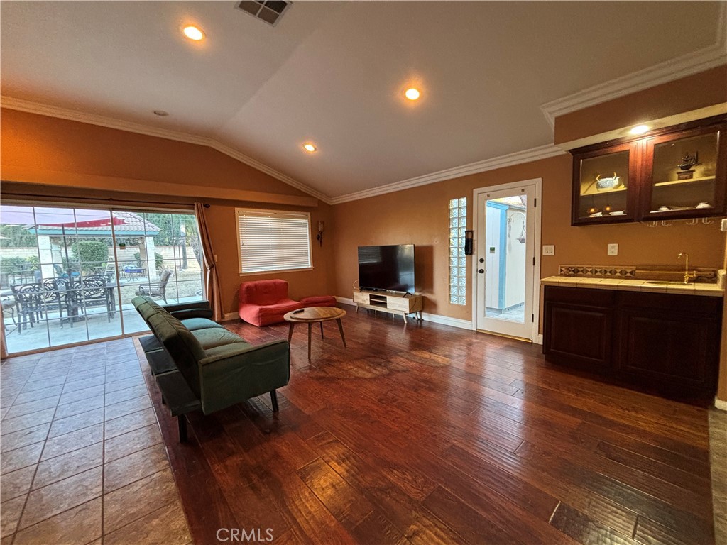 668 Rainbow Place