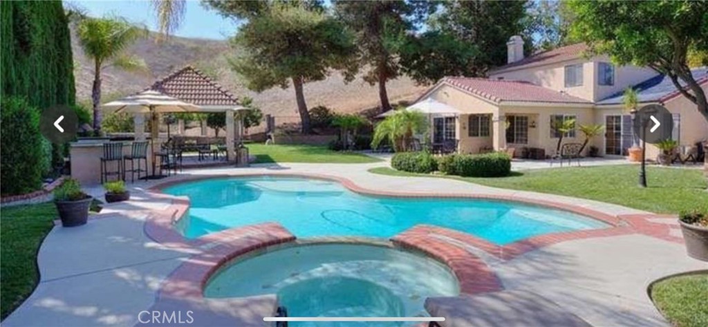 668 Rainbow Place